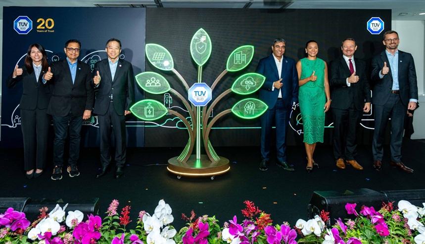 TÜV SÜD Launches $24M Decarbonization Hub in Singapore to Support Carbon Markets